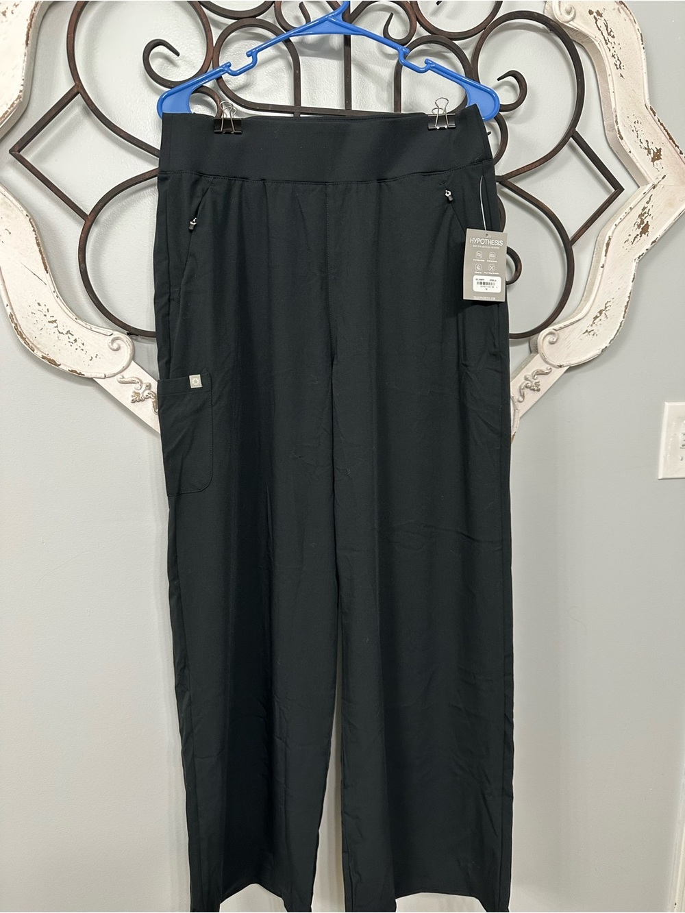 Hypothesis Y-Band Wide Leg Scrub Pants